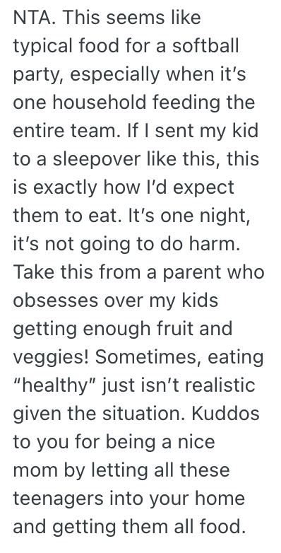 Screenshot 2025 04 03 at 7.29.37 AM She Fed Her Daughter And Her Friends Junk Food At A Sleepover, But Another Mother Got Mad At Her About It
